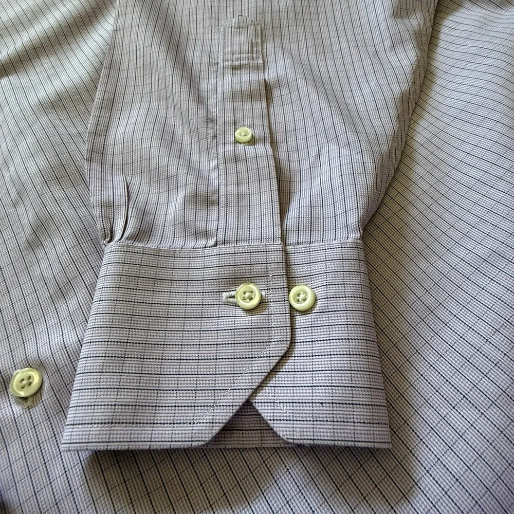Brooks Brothers Men's Regular Fit Non-Iron Button-Up Shirt 17-4/5 Lavender Plaid